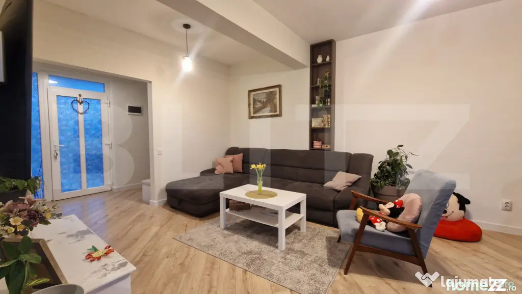 Casa moderna cu 4 camere, gradina de 40 mp, 2 parcari subter - Floresti (Cluj)