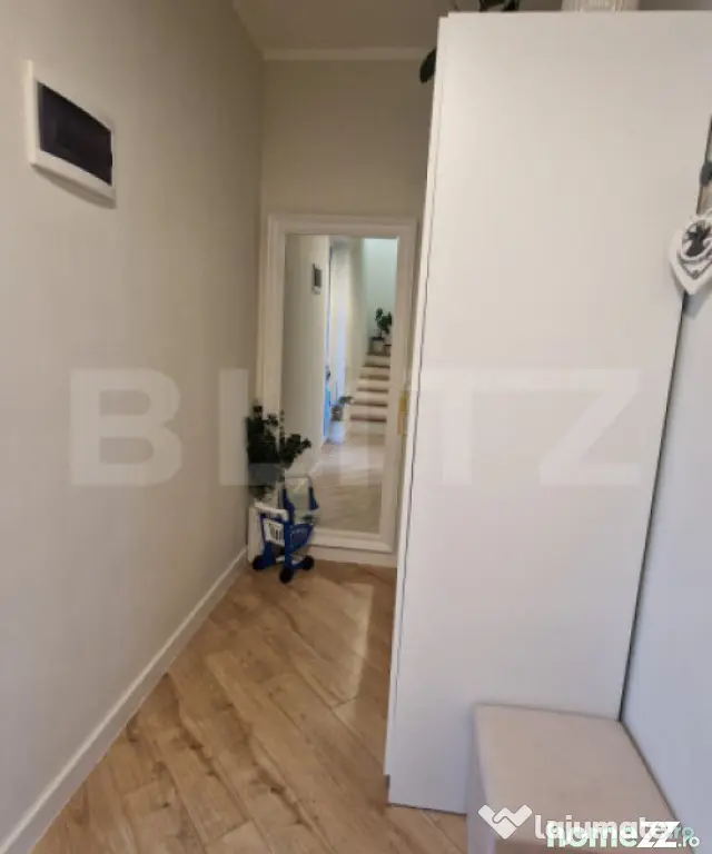 Casa moderna cu 4 camere, gradina de 40 mp, 2 parcari subter - Floresti (Cluj)