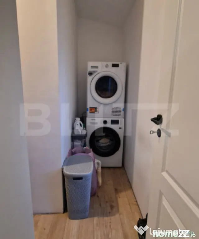 Casa moderna cu 4 camere, gradina de 40 mp, 2 parcari subter - Floresti (Cluj)
