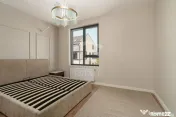 Case 140mp cu parcare și curte în cartier privat Str Ti... 