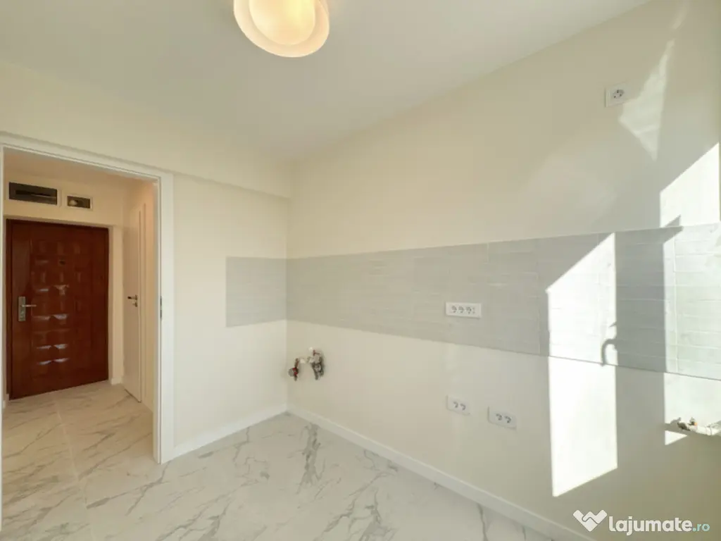 Apartament Premium, Complet Renovat | 1 Minut Metrou Favorit