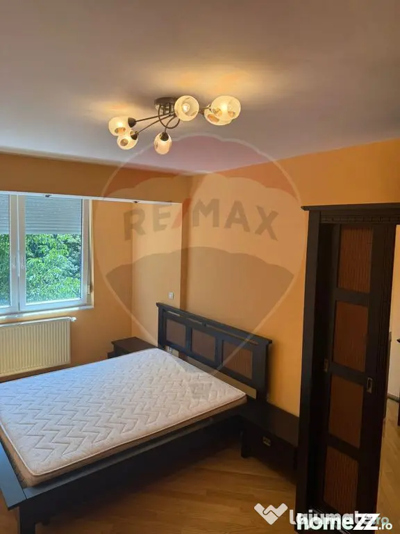 DE INCHIRIAT APARTAMENT LUX zona Vivo Mall - Baia Mare (Maramures)