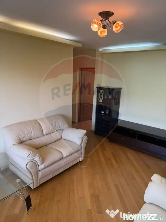 DE INCHIRIAT APARTAMENT LUX zona Vivo Mall - Baia Mare (Maramures)