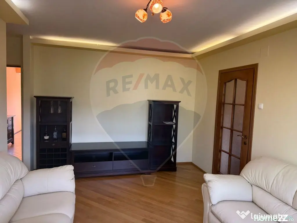 DE INCHIRIAT APARTAMENT LUX zona Vivo Mall - Baia Mare (Maramures)
