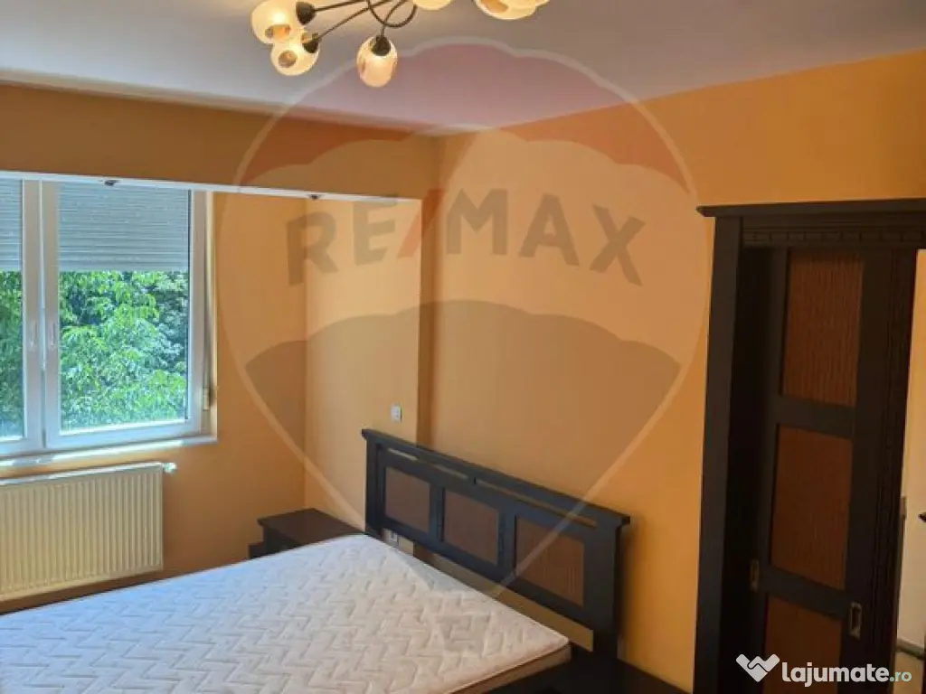 DE INCHIRIAT APARTAMENT LUX zona Vivo Mall