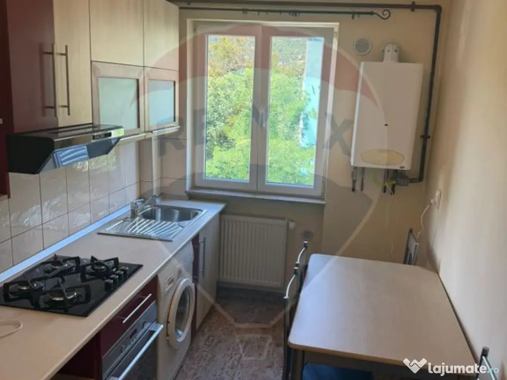 DE INCHIRIAT APARTAMENT LUX zona Vivo Mall