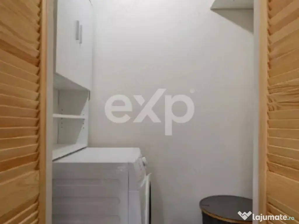 De vânzare apartament 2 camere decomandate, Zona Tic-tac, e