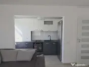 Apartament 3 camere de vânzare, cart. Prima Sova 