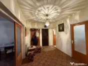 Apartament 3 camere de închiriat,decomandat, etaj 1, 90 mp 