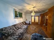 Apartament 3 camere de închiriat,decomandat, etaj 1, 90 mp 