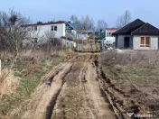 Teren Comuna Berceni intrare Dobreni 400 mp deschidere 16 ml 