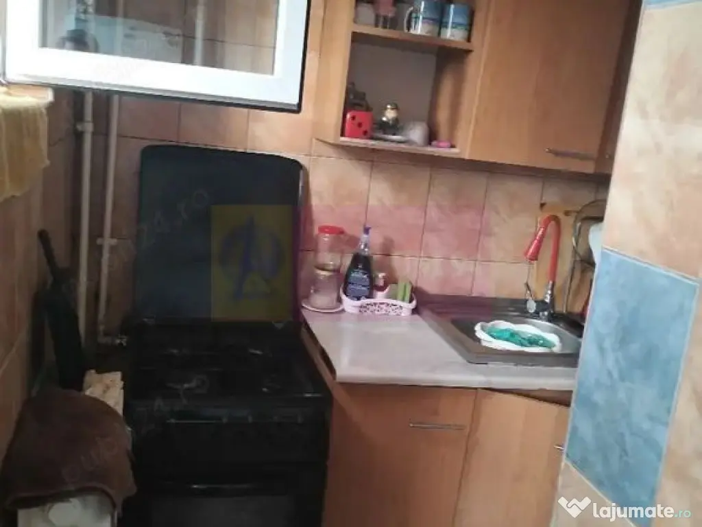 Apartament 2 camere 34mp Metrou Aparatorii Patriei