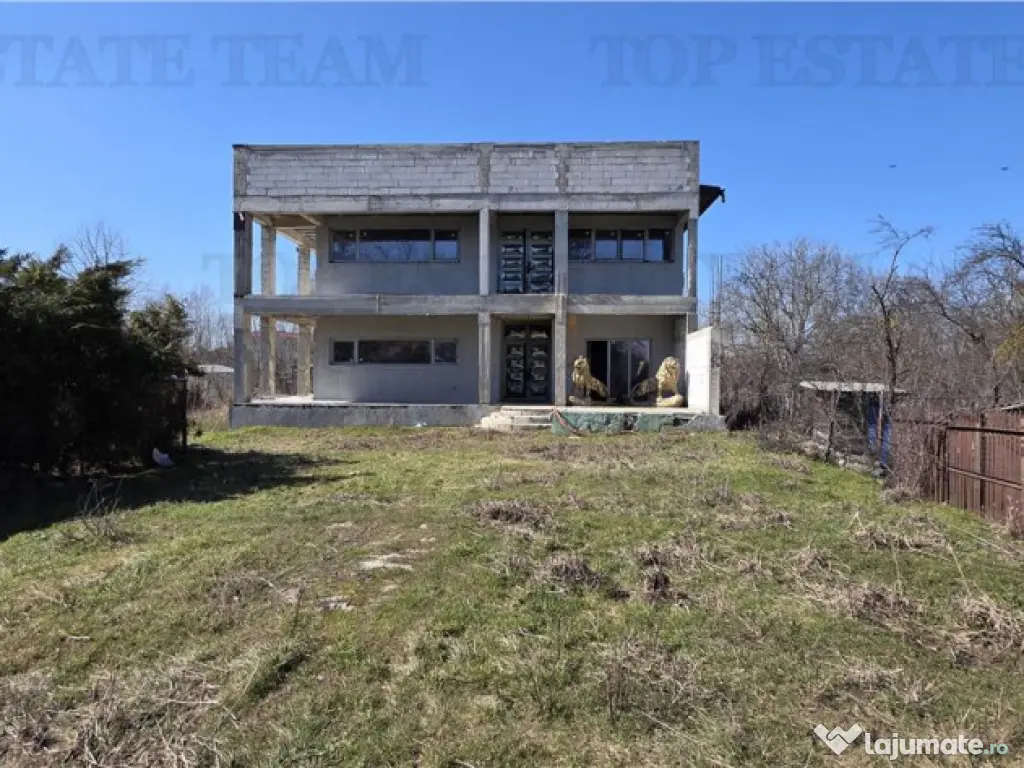 Domnesti - Potential investitional/ Casa la gri 476mp si ter