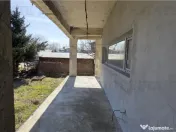 Domnesti - Potential investitional/ Casa la gri 476mp si ter 