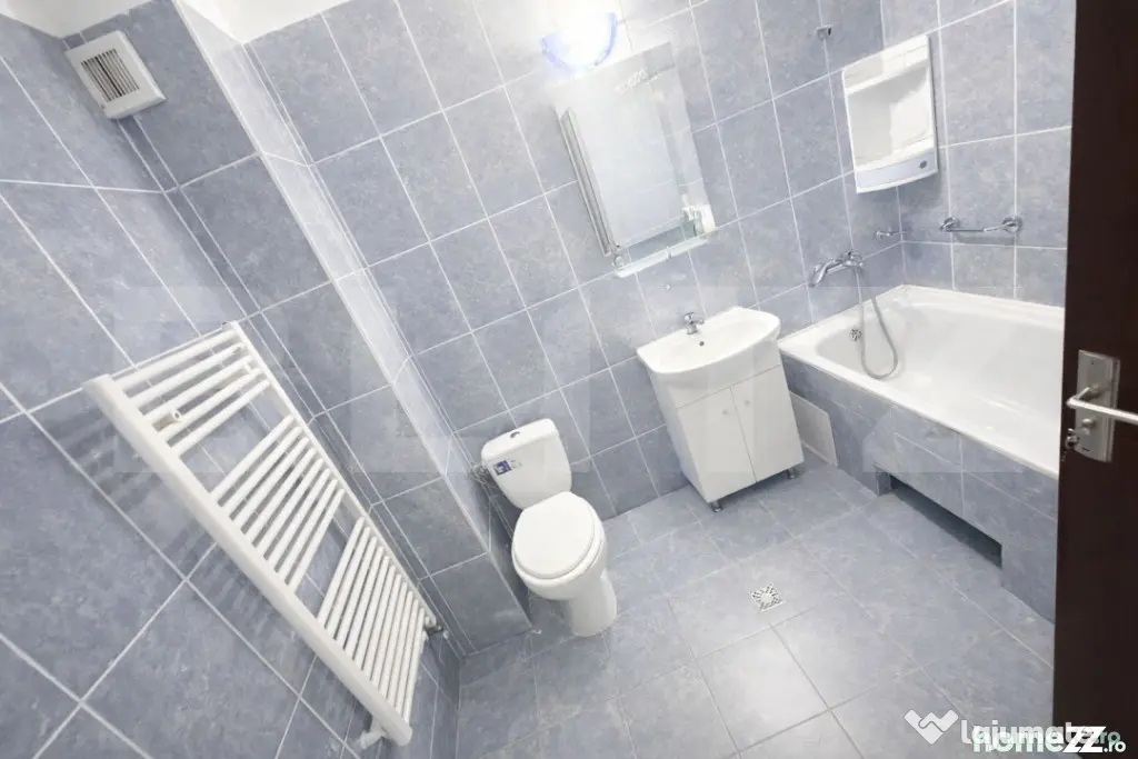 Apartament cu 2 camere, 52mp, parcare, balcon, Zona Stejaru - Floresti (Cluj)
