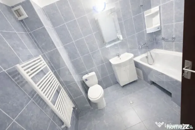 Apartament cu 2 camere, 52mp, parcare, balcon, Zona Stejaru - Floresti (Cluj)