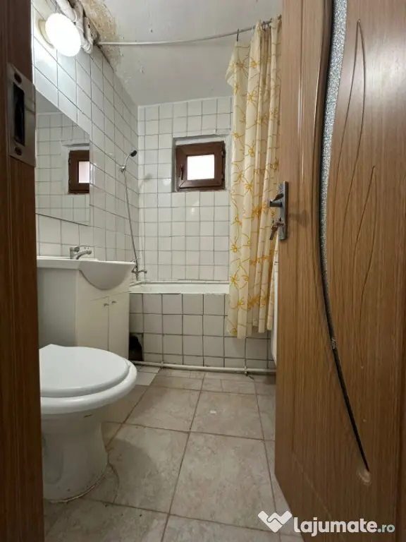 - Apartament 3 camere confort 2, Obor, etaj 2.