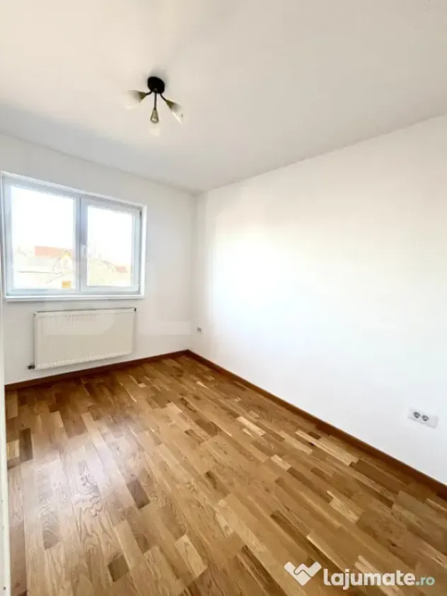 Casă tip Duplex, 80 mp, 200 mp teren, zona Lisaura
