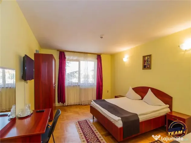 Pensiune cu restaurant, profit asigurat din chirii, terasa s