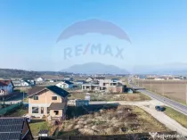 Teren intravilan cu dublu front stradal I Poiana Craitelo...