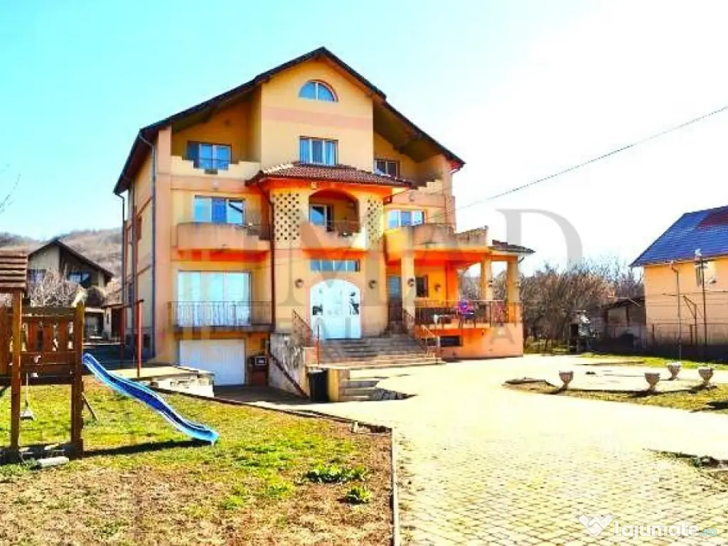 Vila spactaculoasa cu teren generos in Targoviste - Aninoas