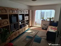 Apartament 2 camere, decomandat - zona Tractorul