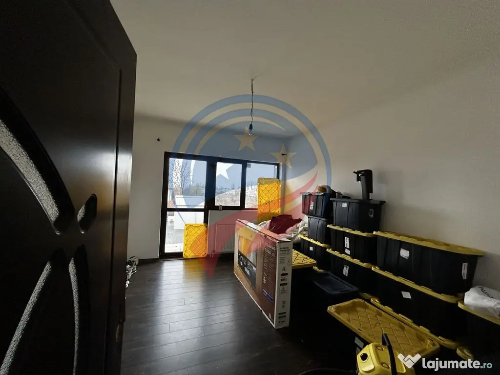 Casă spațioasă P+1+M pe teren de 902 mp – ideală pe...