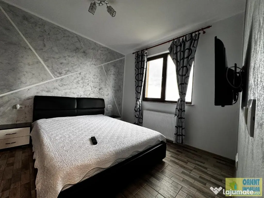 De vanzare apartament 2 camere, decomandat in Mamaia Nord, mobilat