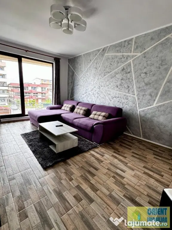 De vanzare apartament 2 camere, decomandat in Mamaia Nord, mobilat