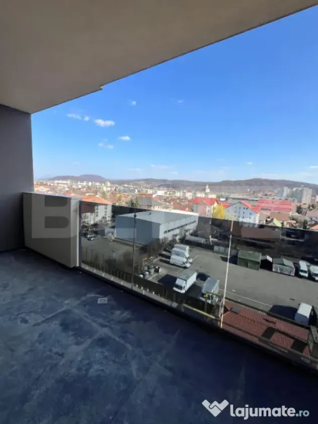 Apartament 3 camere, etaj 6 cu lift, bloc nou