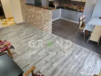 Disponibil imediat!Închiriere apartament 3 camere–strada