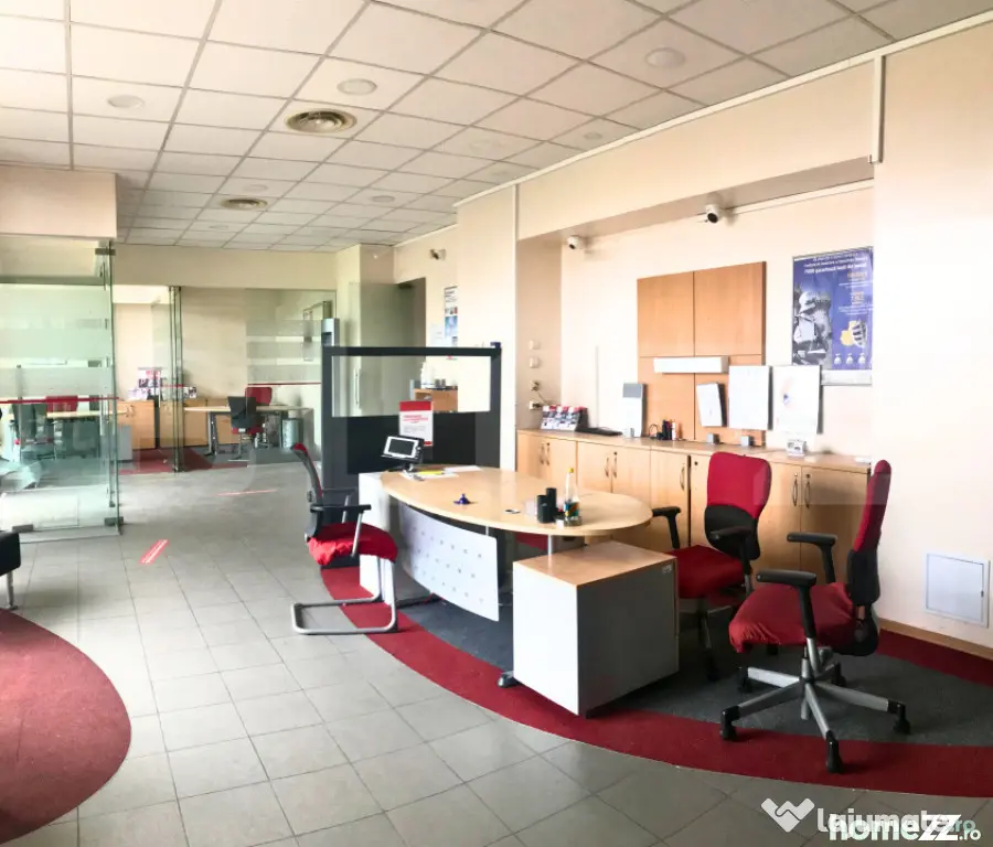 Spațiu comercial stradal, 160 mp, zona Micro 3