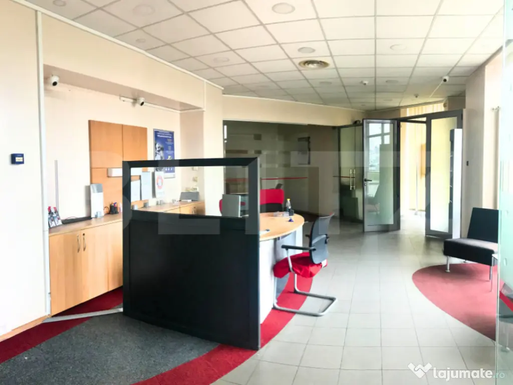 Spațiu comercial stradal, 160 mp, zona Micro 3