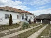 Casă / Vilă cu 3 camere de vânzare Fitionești 