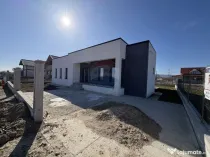 Casă cu 4 camere Campineanca