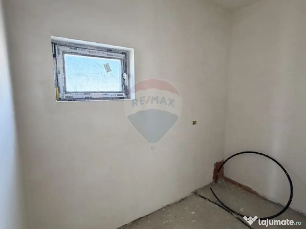 Casă cu 4 camere Campineanca