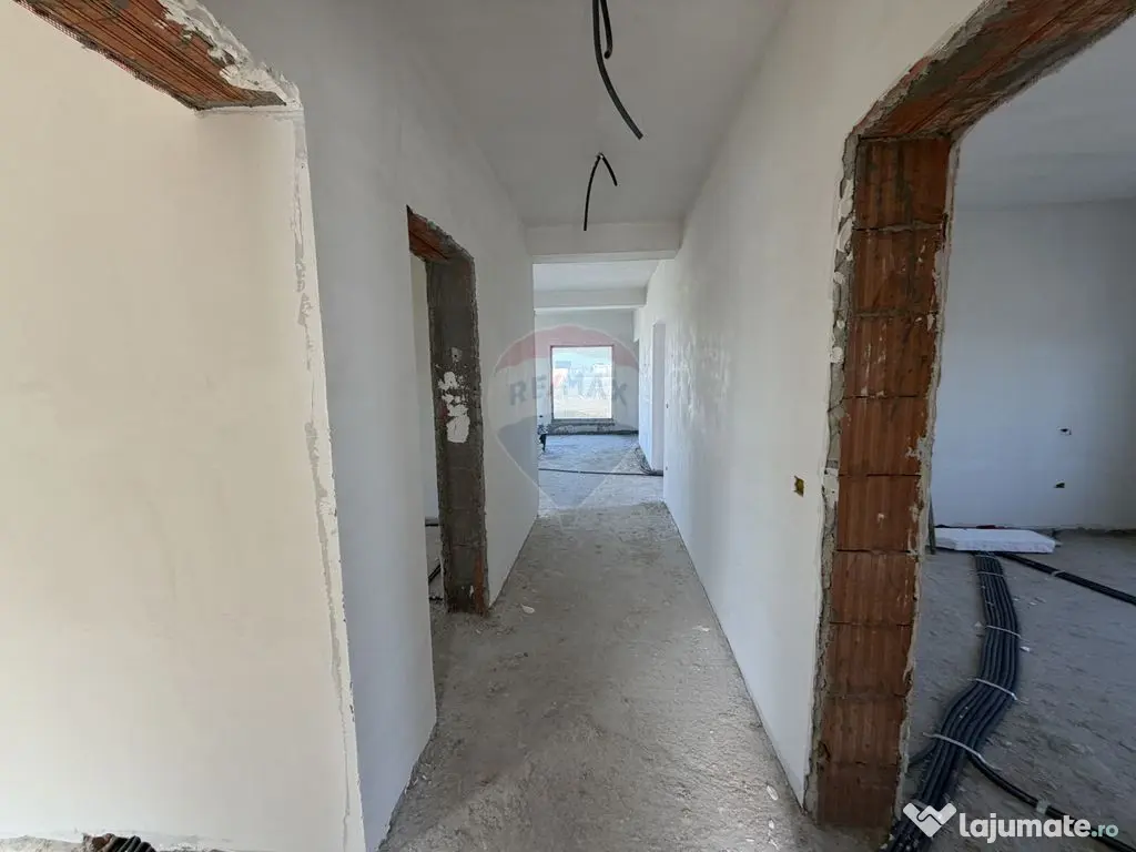 Casă cu 4 camere Campineanca