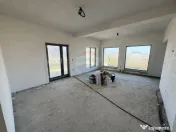 Casă cu 4 camere Campineanca 