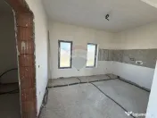 Casă cu 4 camere Campineanca 