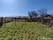 Teren generos cu deschidere 17 ml la stradă + casa– Vadul 