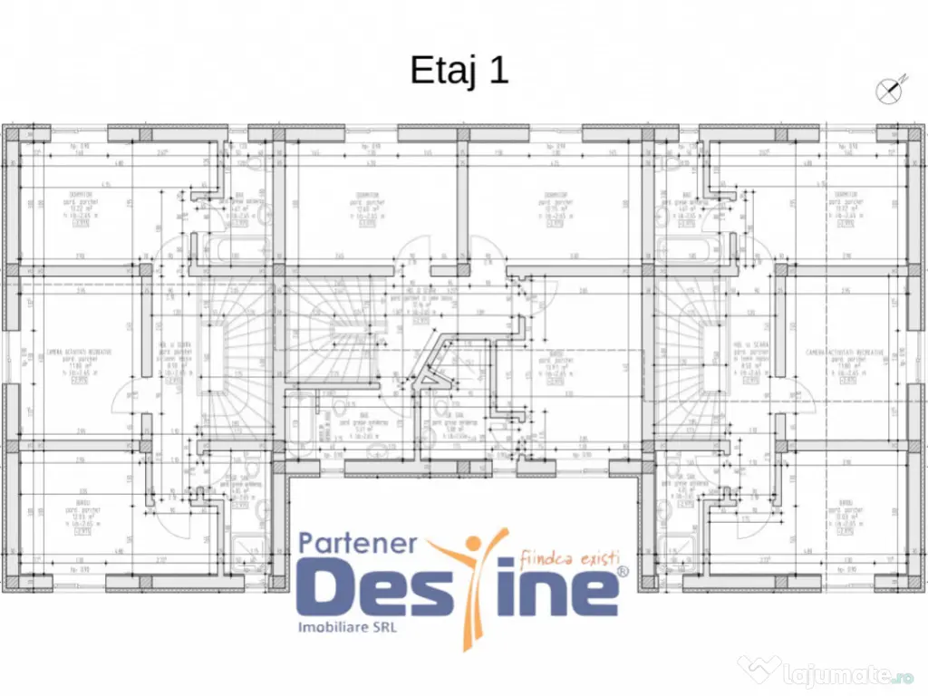 Case moderne tip triplex NZEB de vânzare în Brașov – zo