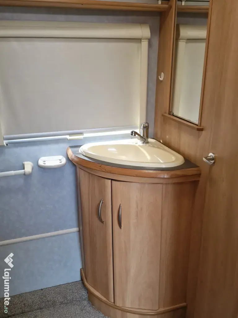 Vand Rulota Sterling Europa 460