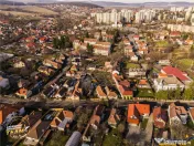 Casa din lemn, teren 384 mp: oportunitate de renovare, Simer 