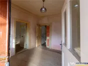 Casa din lemn, teren 384 mp: oportunitate de renovare, Simer 