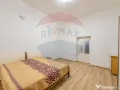 Apartament la casă de închiriat 