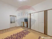 Apartament la casă de închiriat 