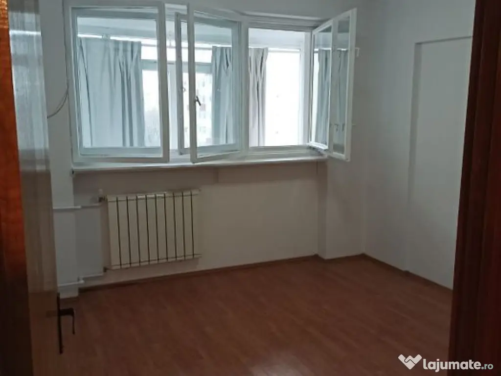 3cam.dec-1baie-disponibil imediat/Bvd Brancoveanu 130-132...