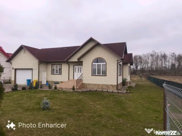 Casa in stil american, 120mp, 2450mp teren, Radauti