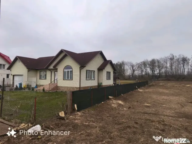 Casa in stil american, 120mp, 2450mp teren, Radauti