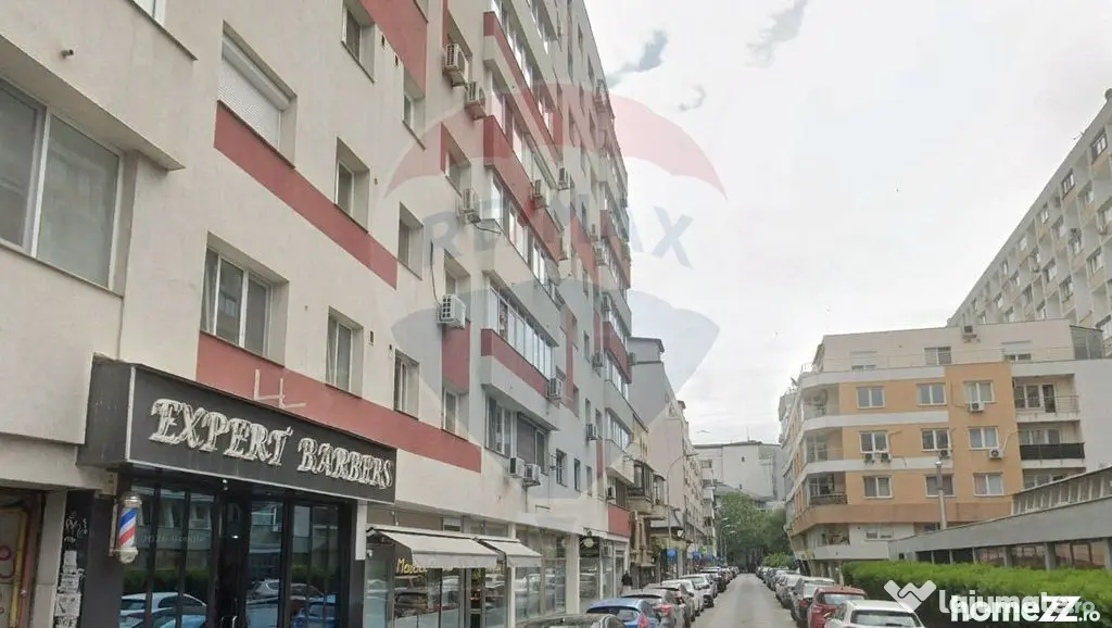 Spațiu comercial de vanzare | vitrina stradala de 3,6 m ...